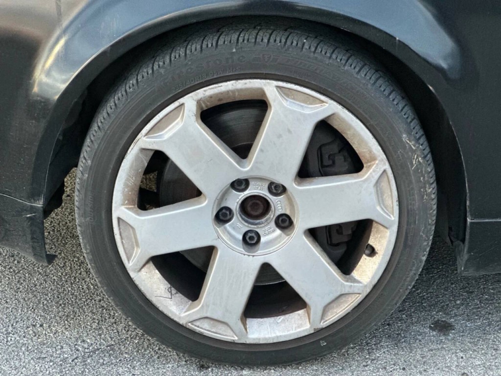 2004 Audi S4 Image 26