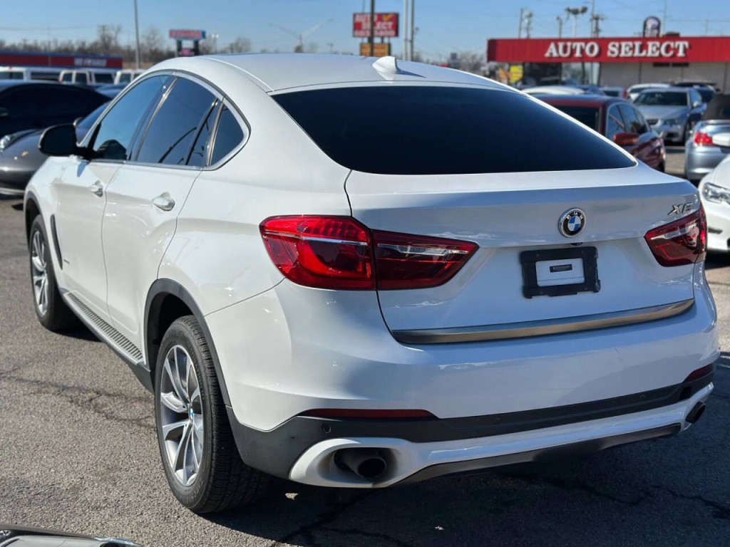 2015 BMW X6 Image 8