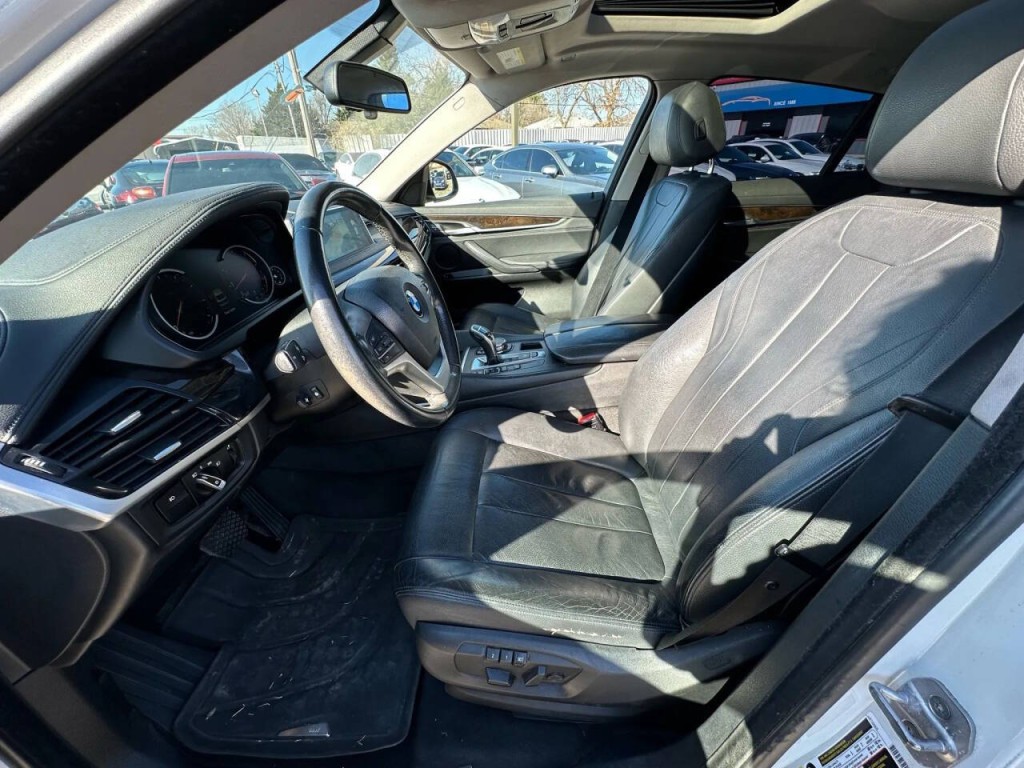 2015 BMW X6 Image 10