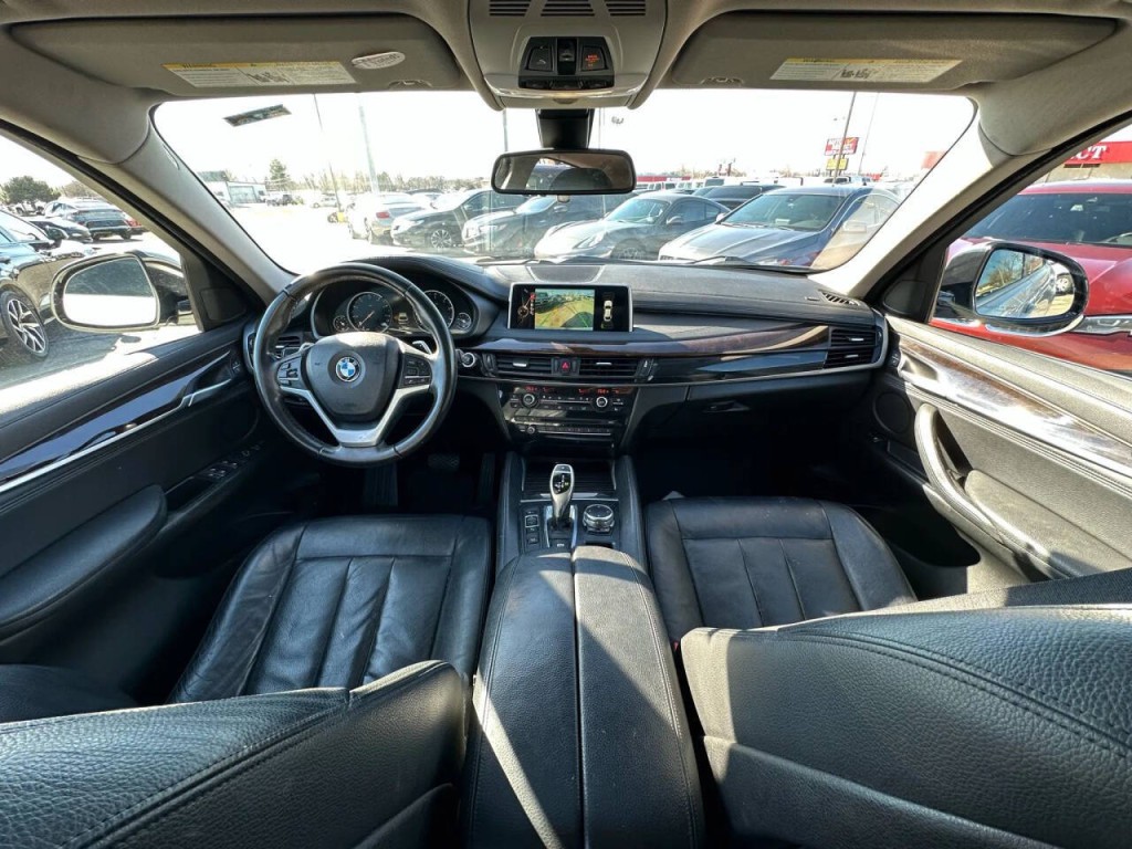 2015 BMW X6 Image 11