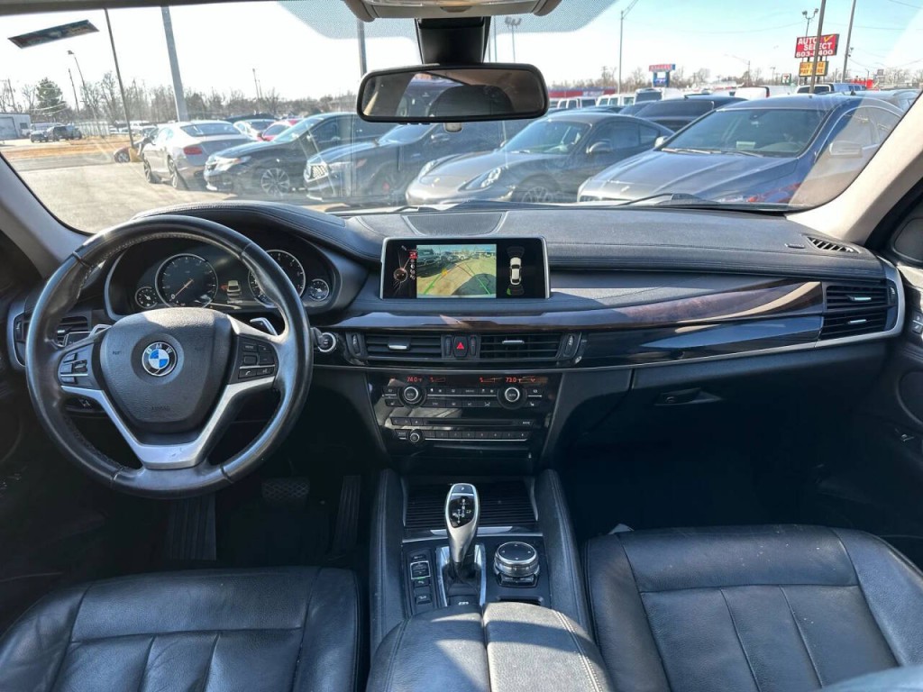 2015 BMW X6 Image 12