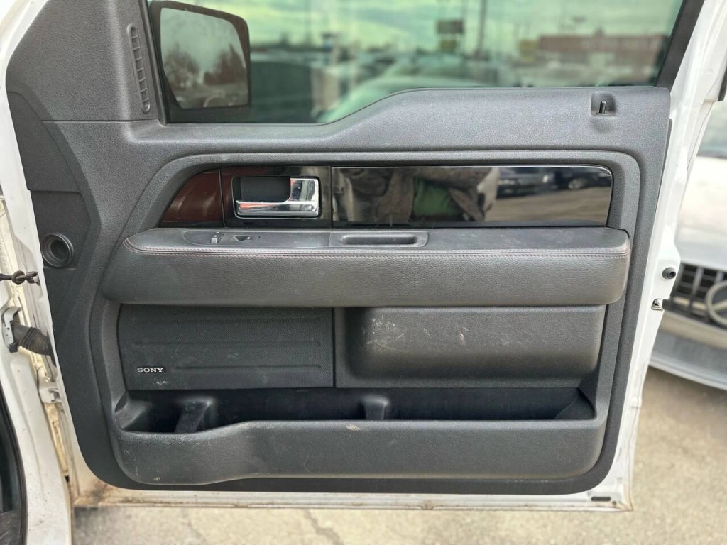 2013 Ford F-150 Image 24