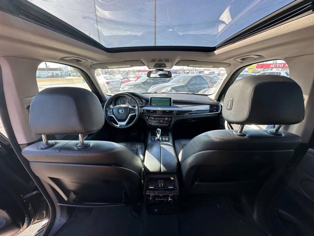 2015 BMW X5 Image 15