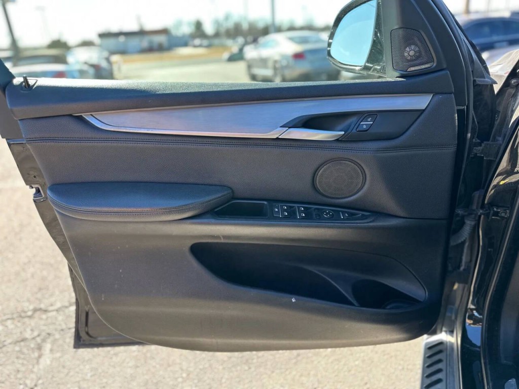 2015 BMW X5 Image 21