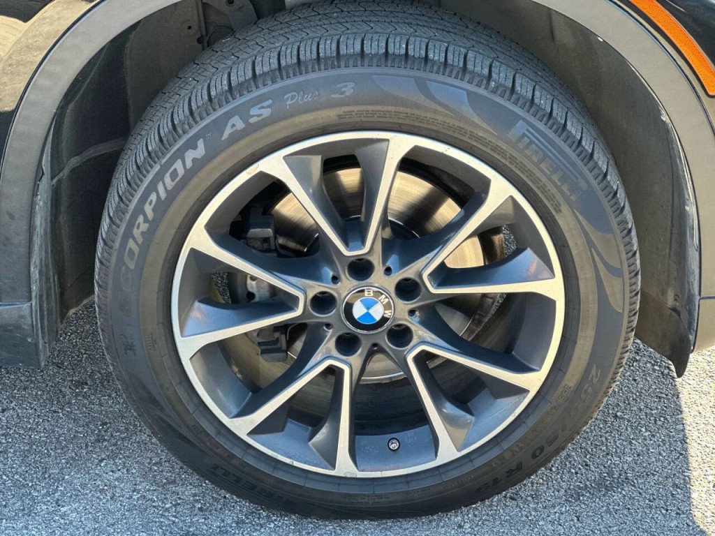 2015 BMW X5 Image 27