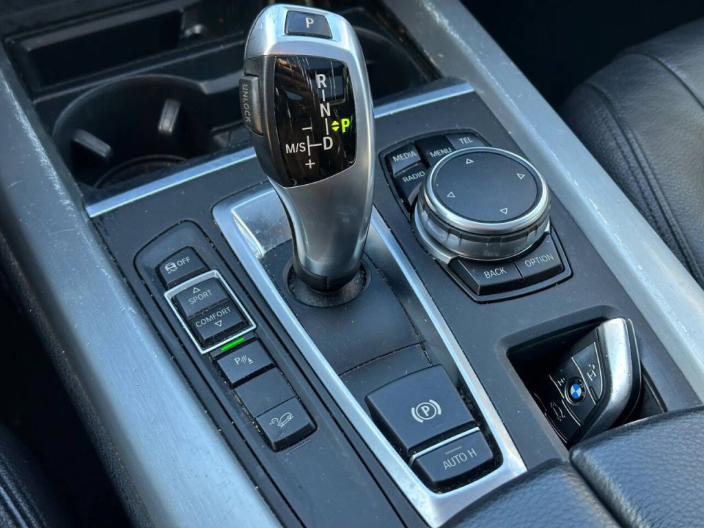 2015 BMW X5 Image 38