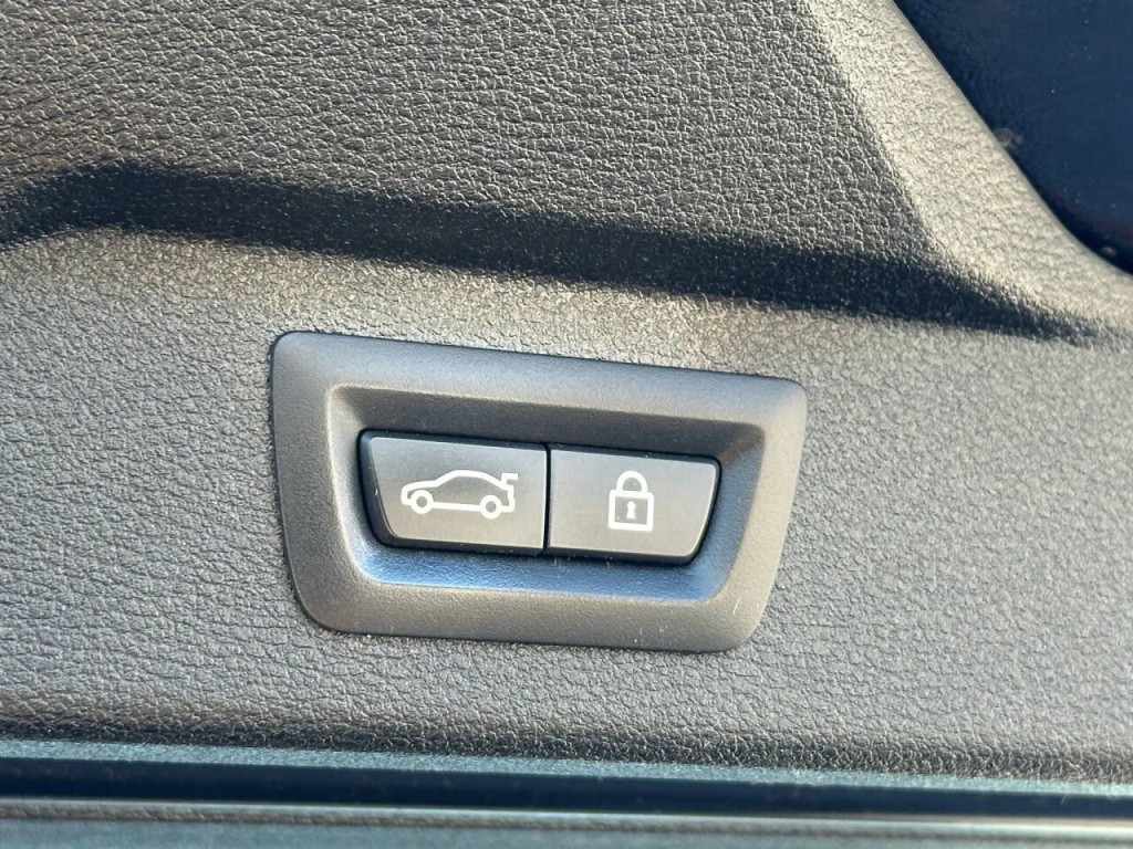 2015 BMW X5 Image 40