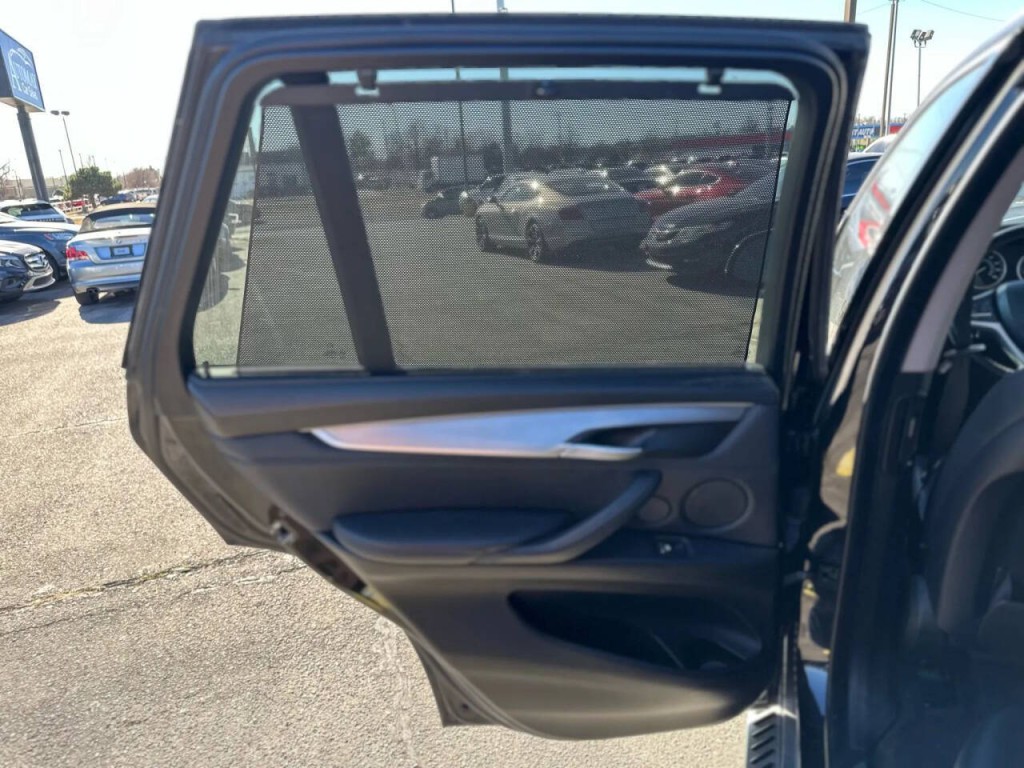 2015 BMW X5 Image 41