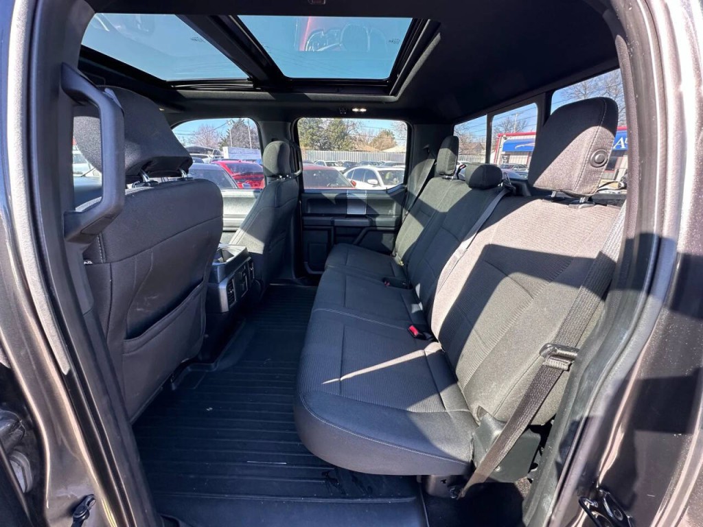 2016 Ford F-150 Image 17