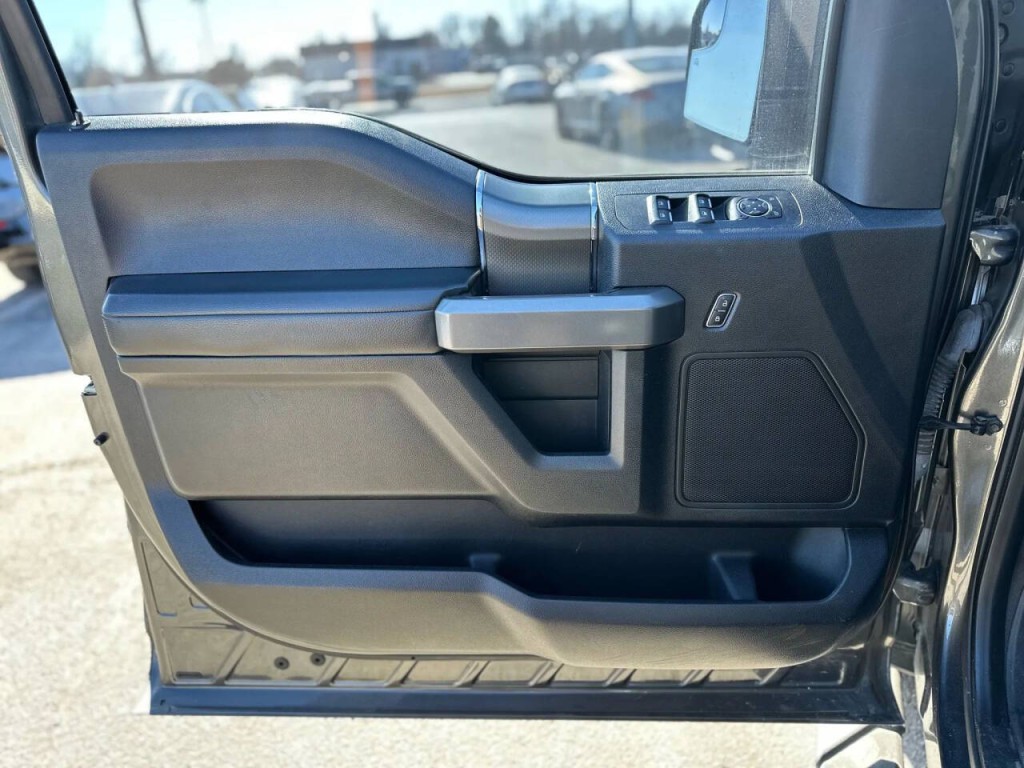 2016 Ford F-150 Image 20