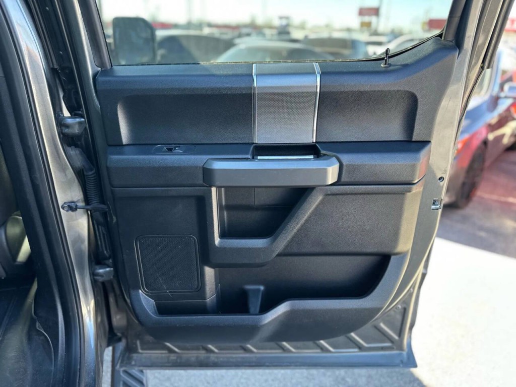 2016 Ford F-150 Image 23