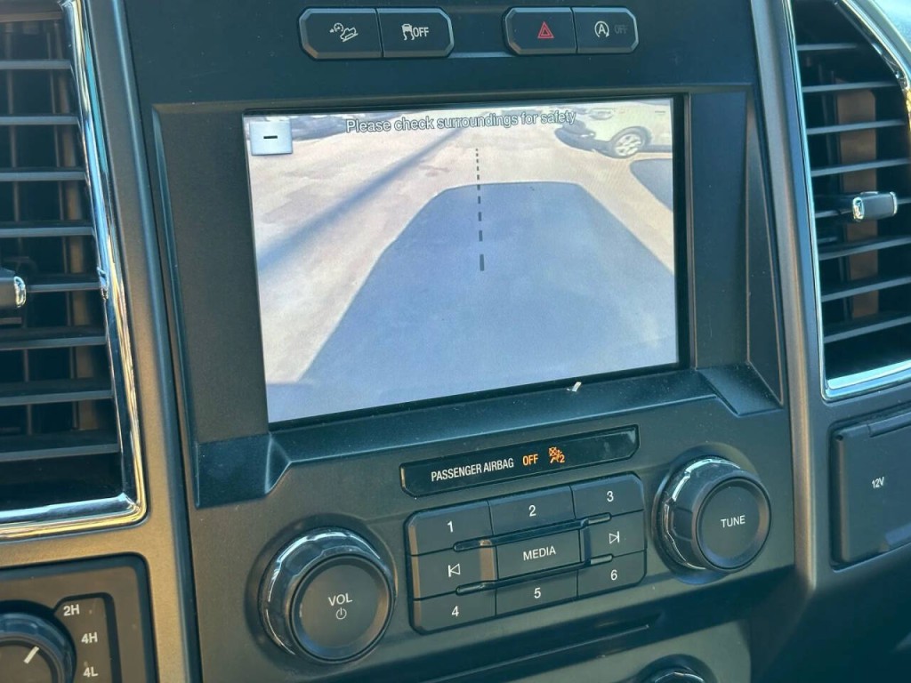 2016 Ford F-150 Image 32