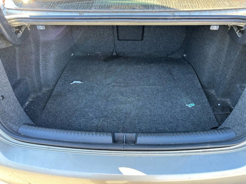 2013 Volkswagen Jetta Image 18