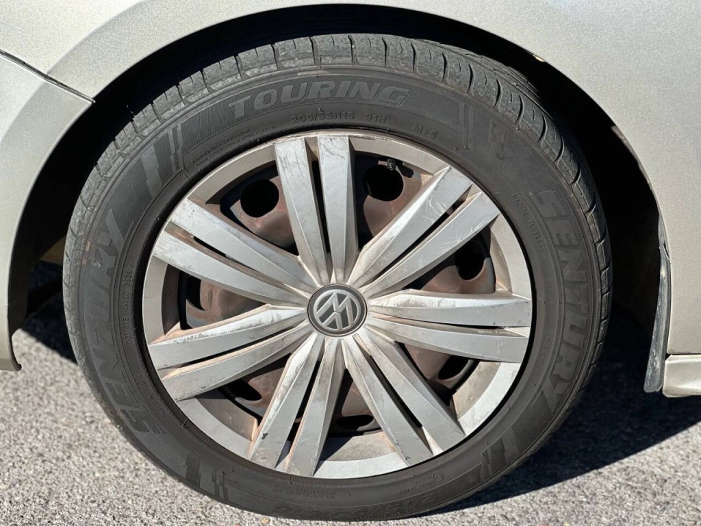 2013 Volkswagen Jetta Image 26