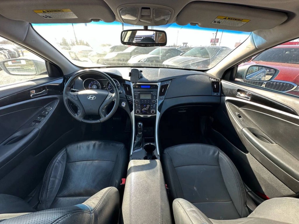 2013 Hyundai Sonata Image 11