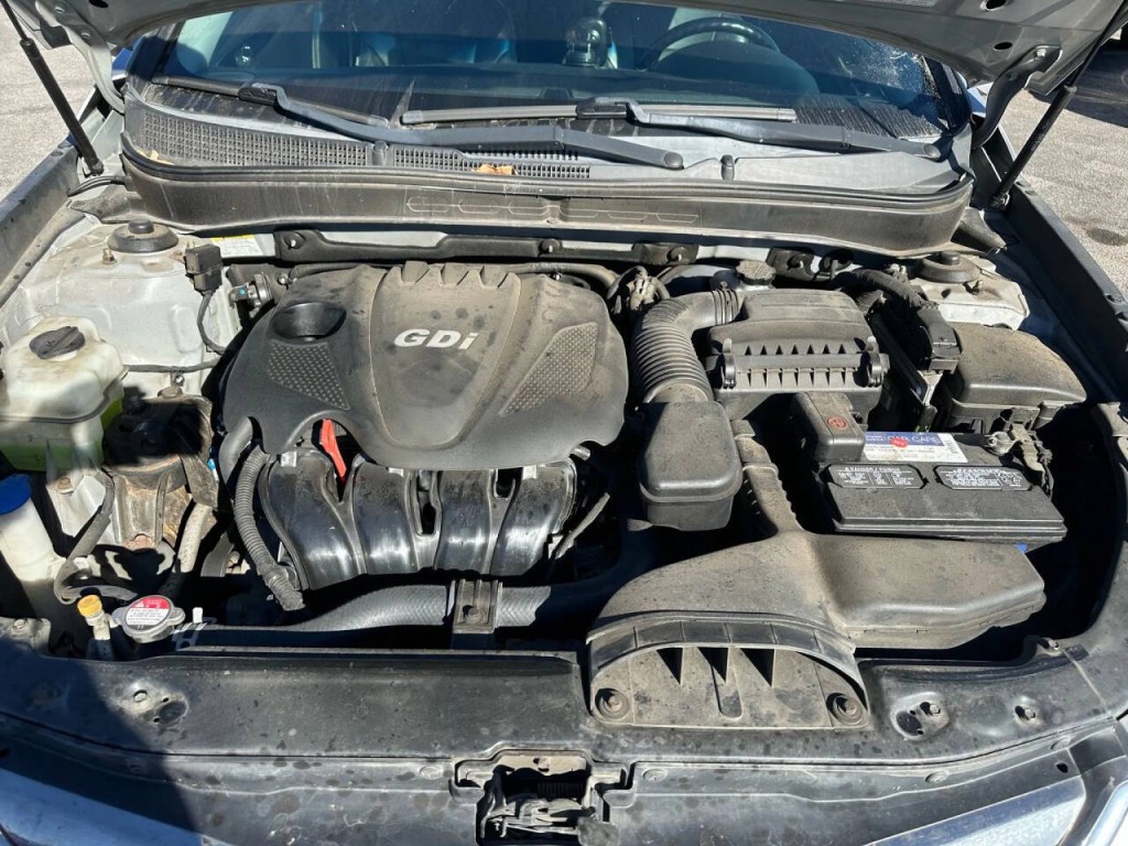 2013 Hyundai Sonata Image 19