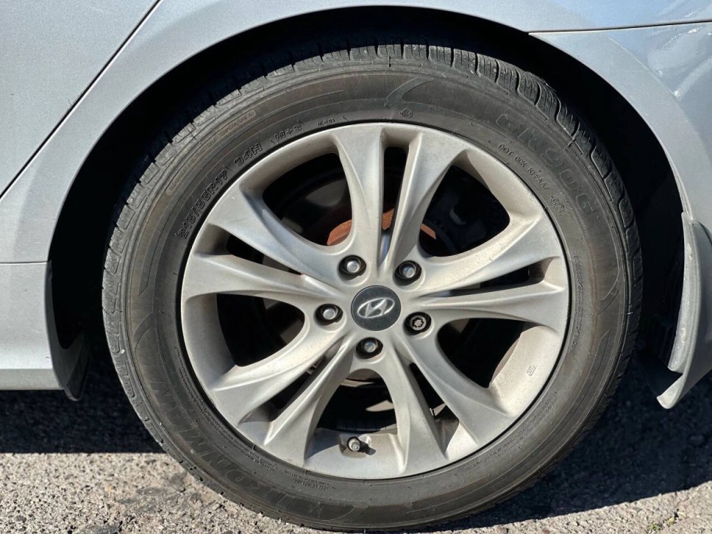 2013 Hyundai Sonata Image 26