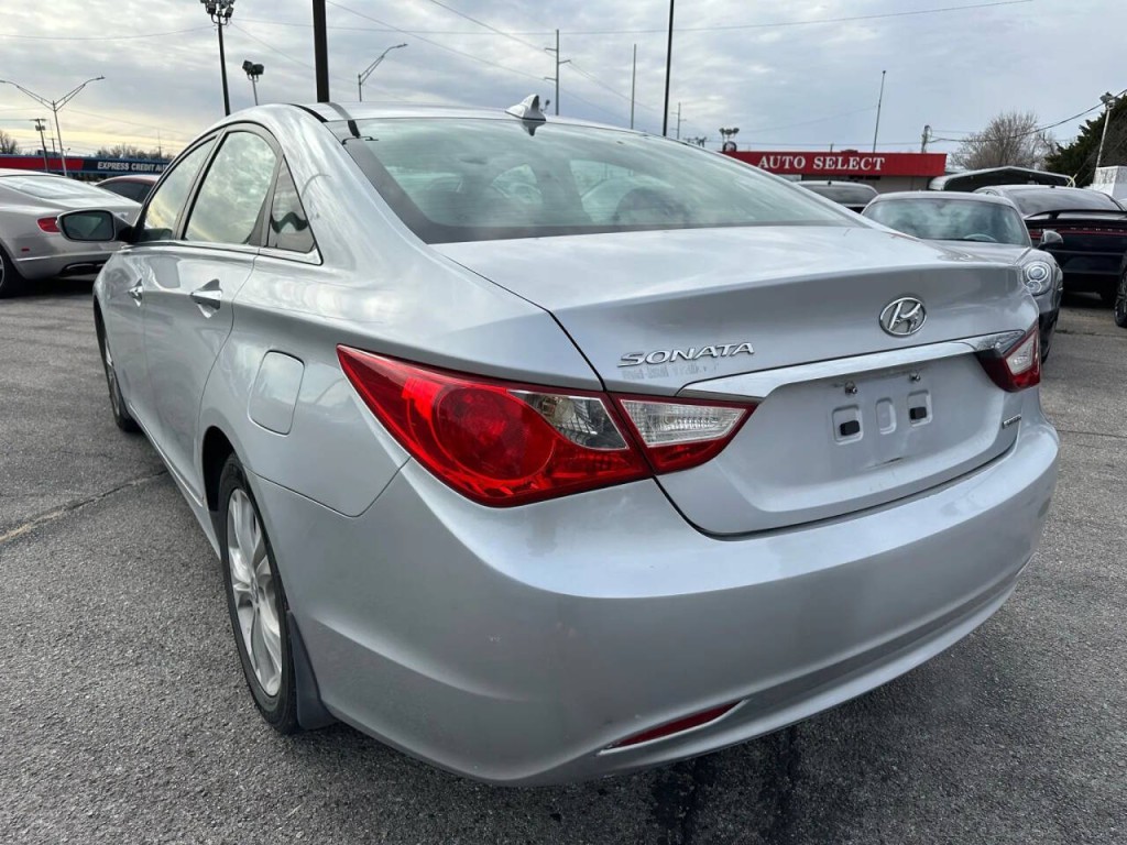 2013 Hyundai Sonata Image 39