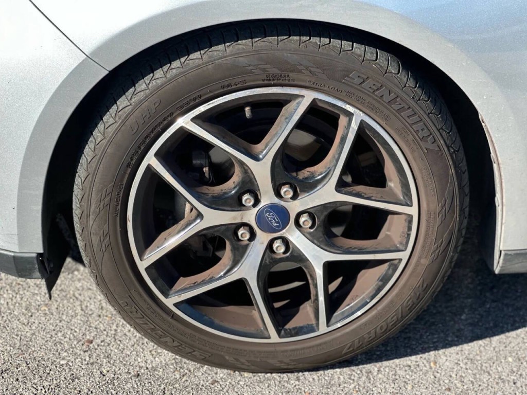 2018 Ford Focus Image 27