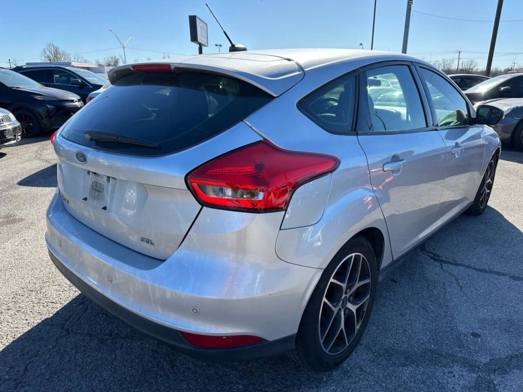 2018 Ford Focus Image 32