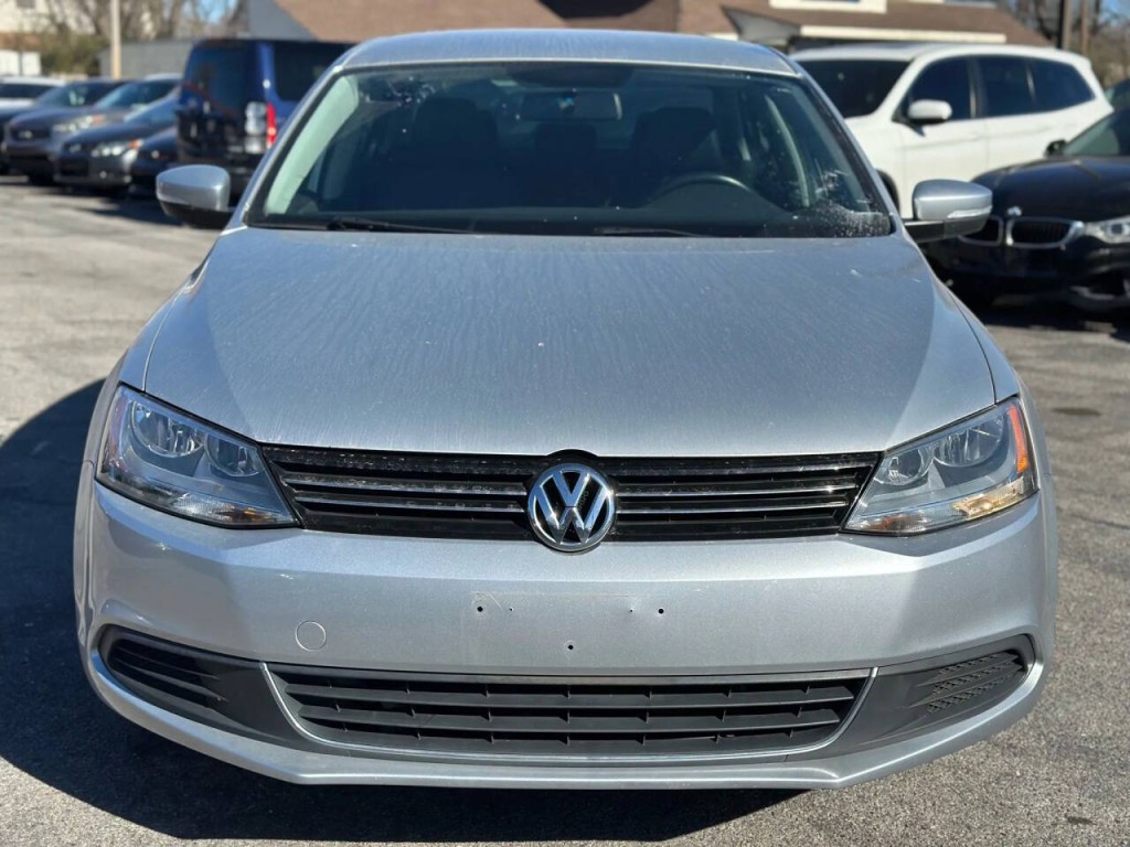 2013 Volkswagen Jetta Image 3
