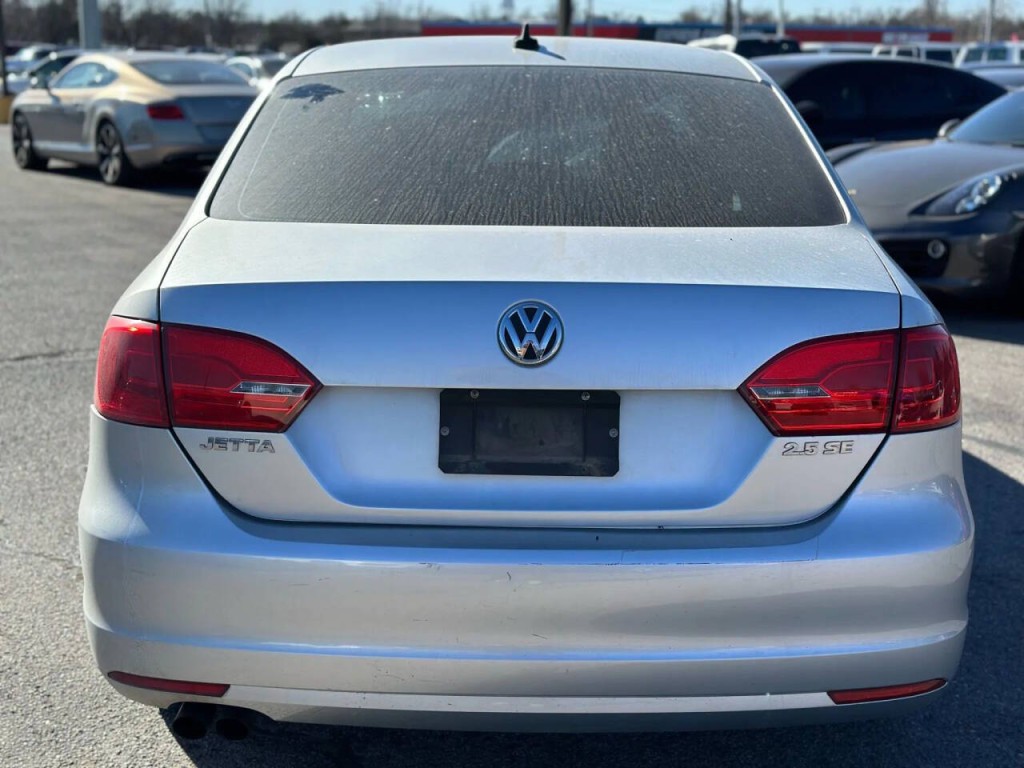 2013 Volkswagen Jetta Image 7