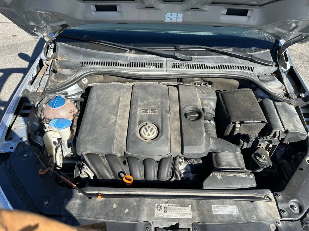 2013 Volkswagen Jetta Image 19