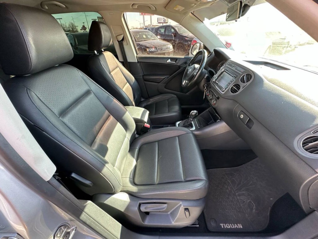 2013 Volkswagen Tiguan Image 13