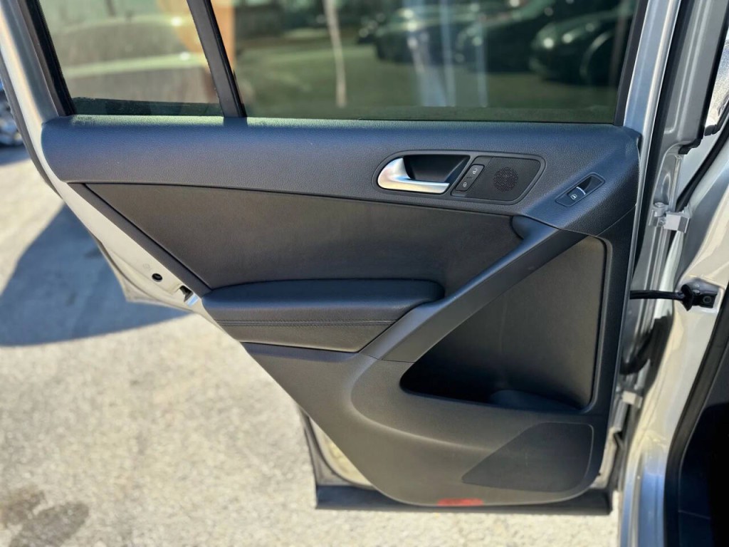 2013 Volkswagen Tiguan Image 21