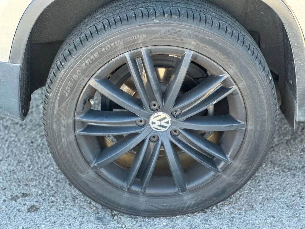 2013 Volkswagen Tiguan Image 26