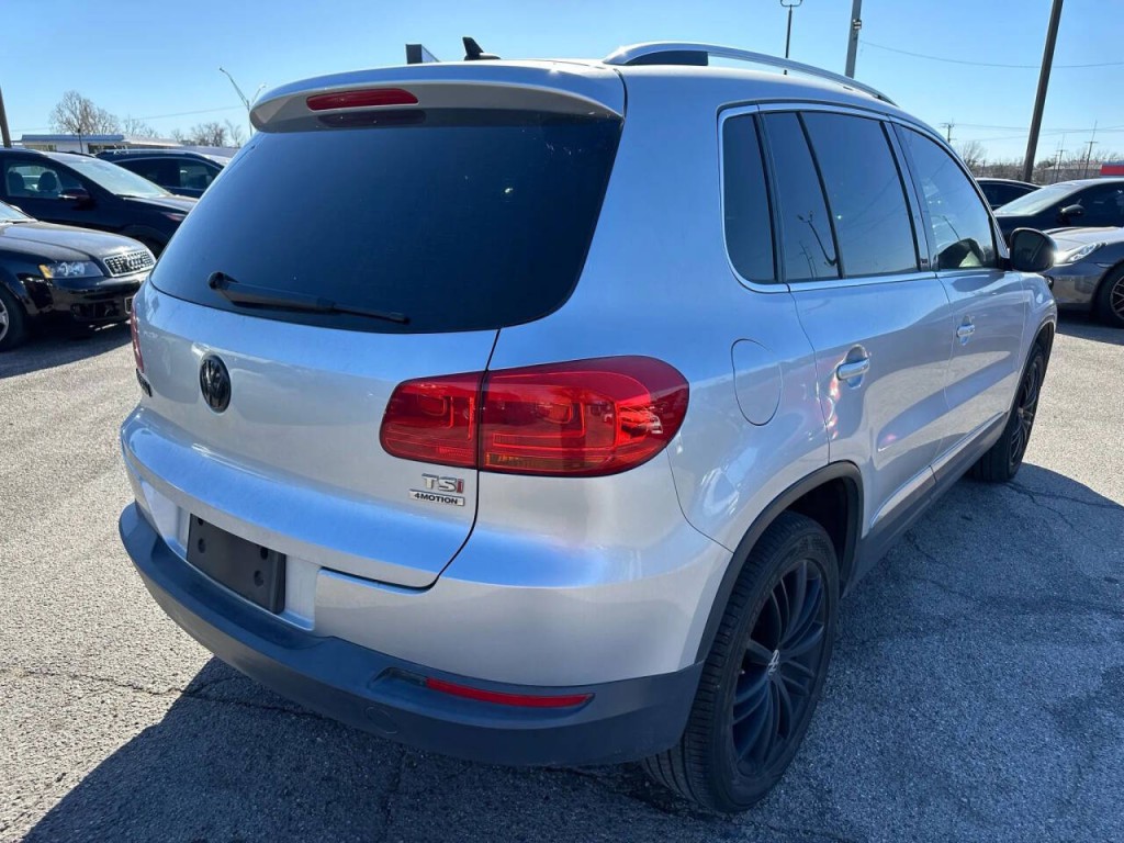2013 Volkswagen Tiguan Image 32