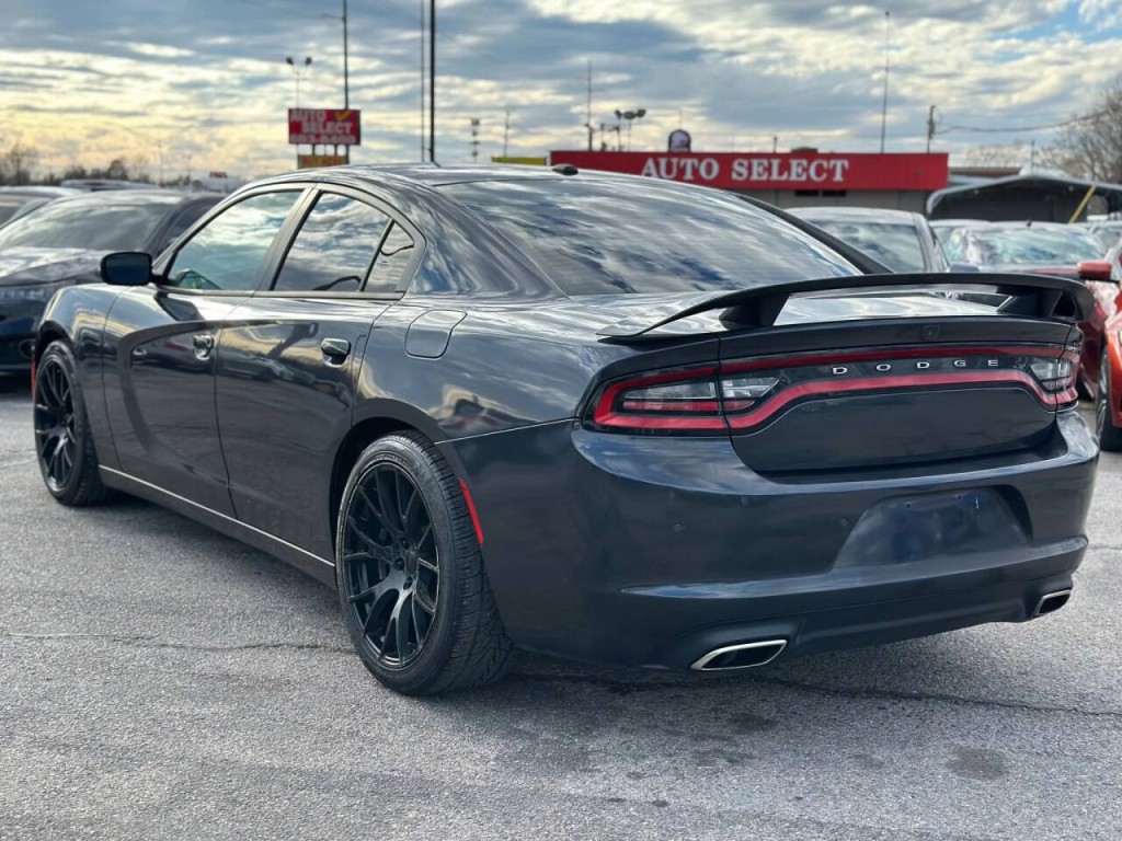 2019 Dodge Charger Image 8