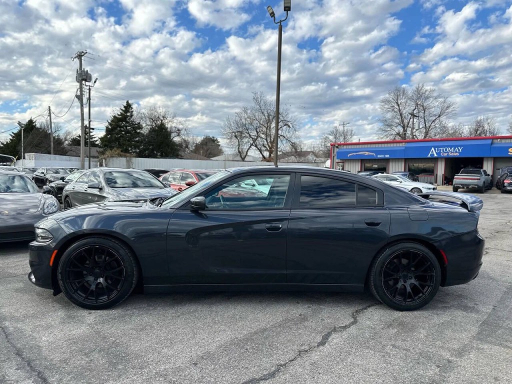 2019 Dodge Charger Image 9