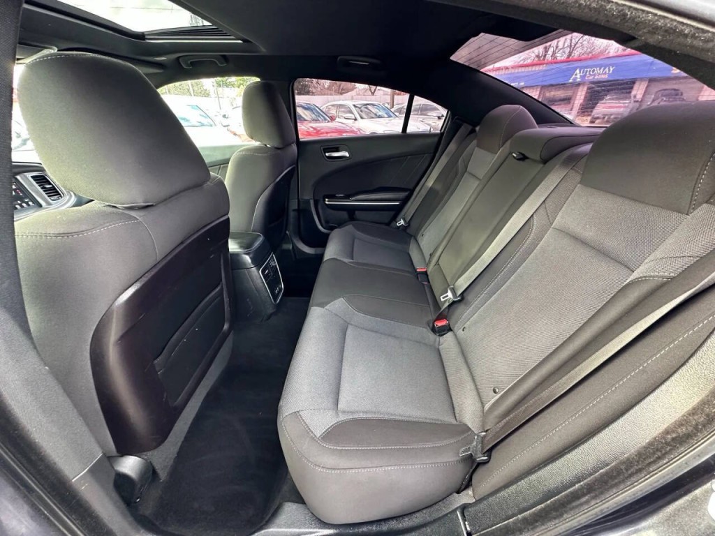 2019 Dodge Charger Image 17