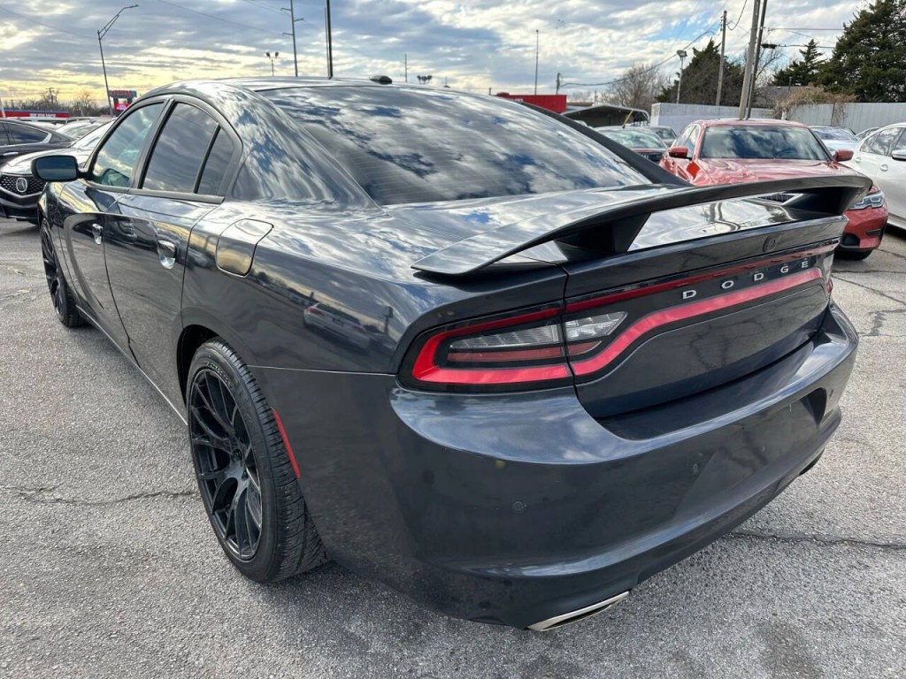 2019 Dodge Charger Image 34