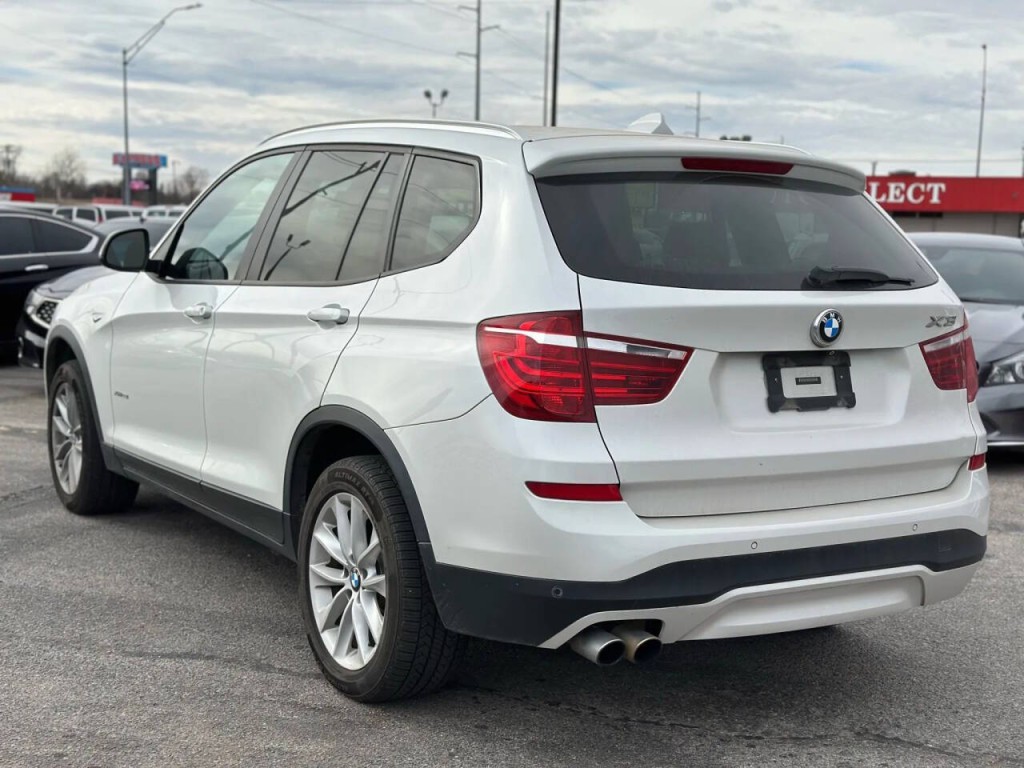 2016 BMW X3 Image 8