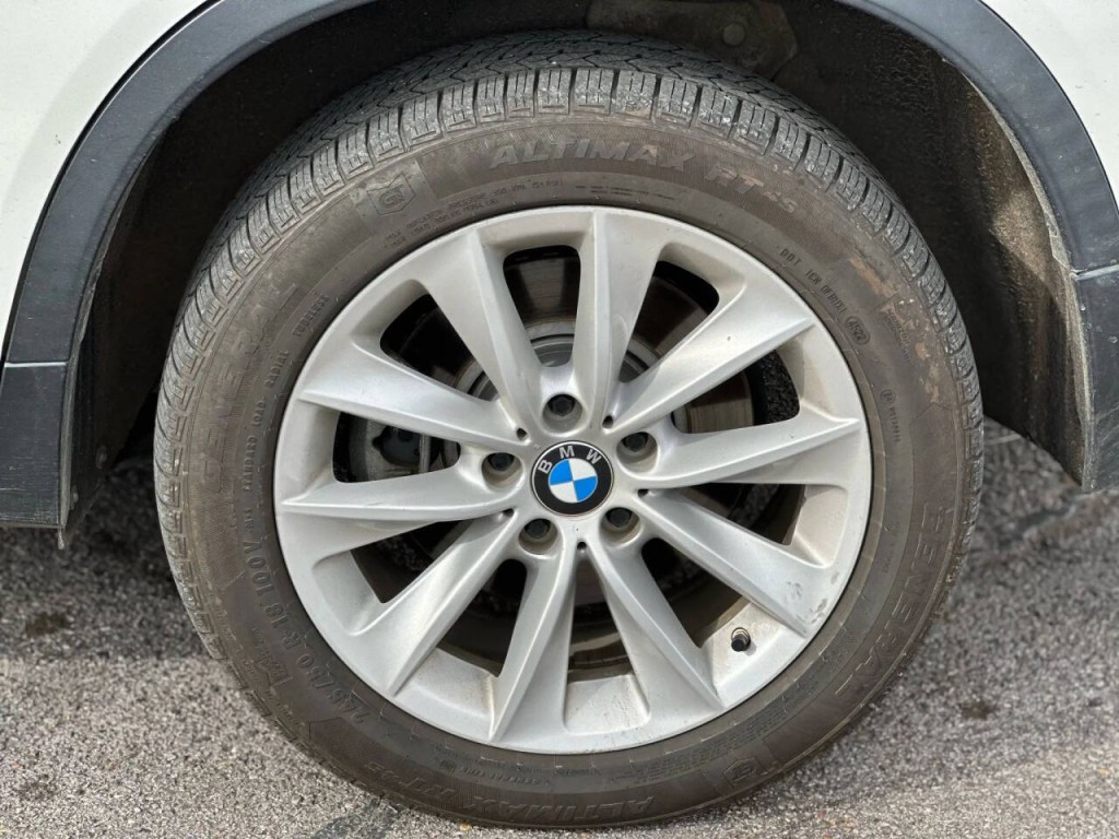 2016 BMW X3 Image 19