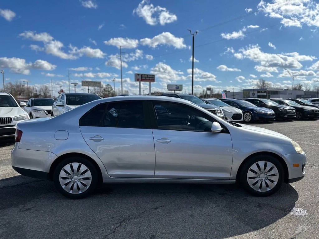 2008 Volkswagen Jetta Image 5
