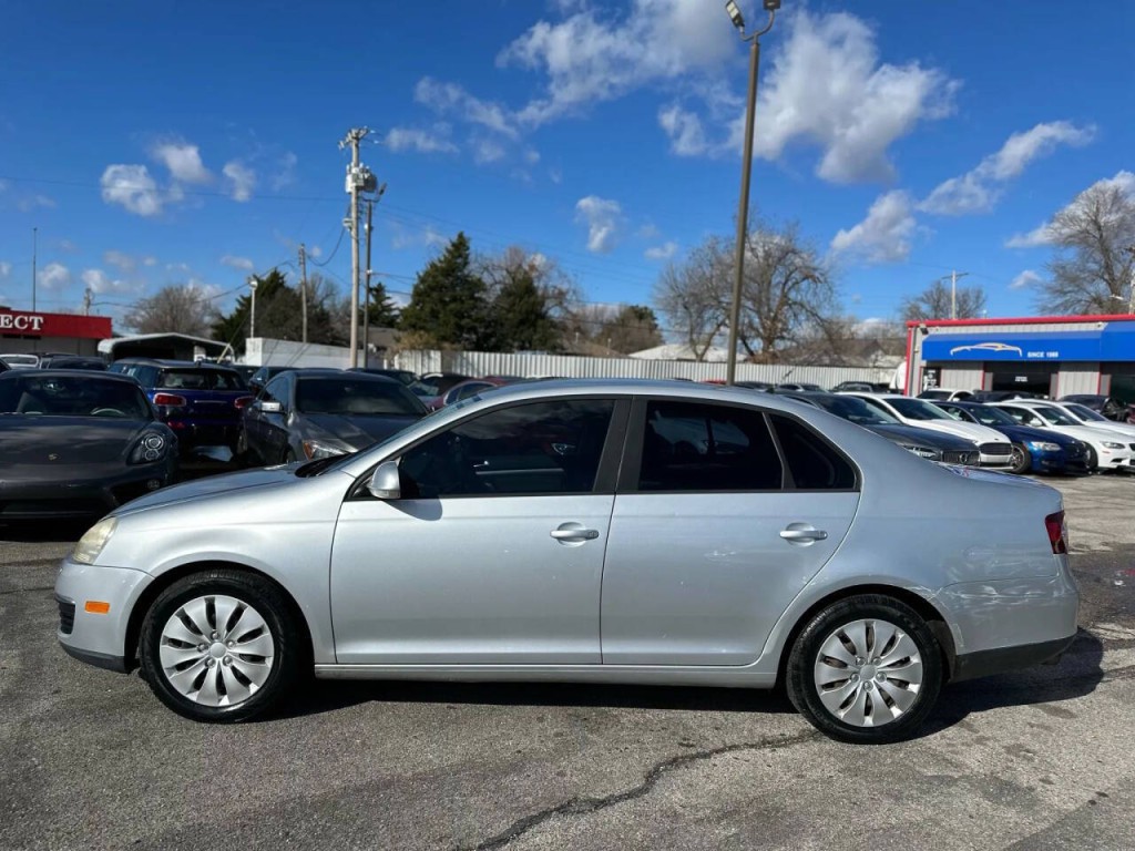 2008 Volkswagen Jetta Image 9