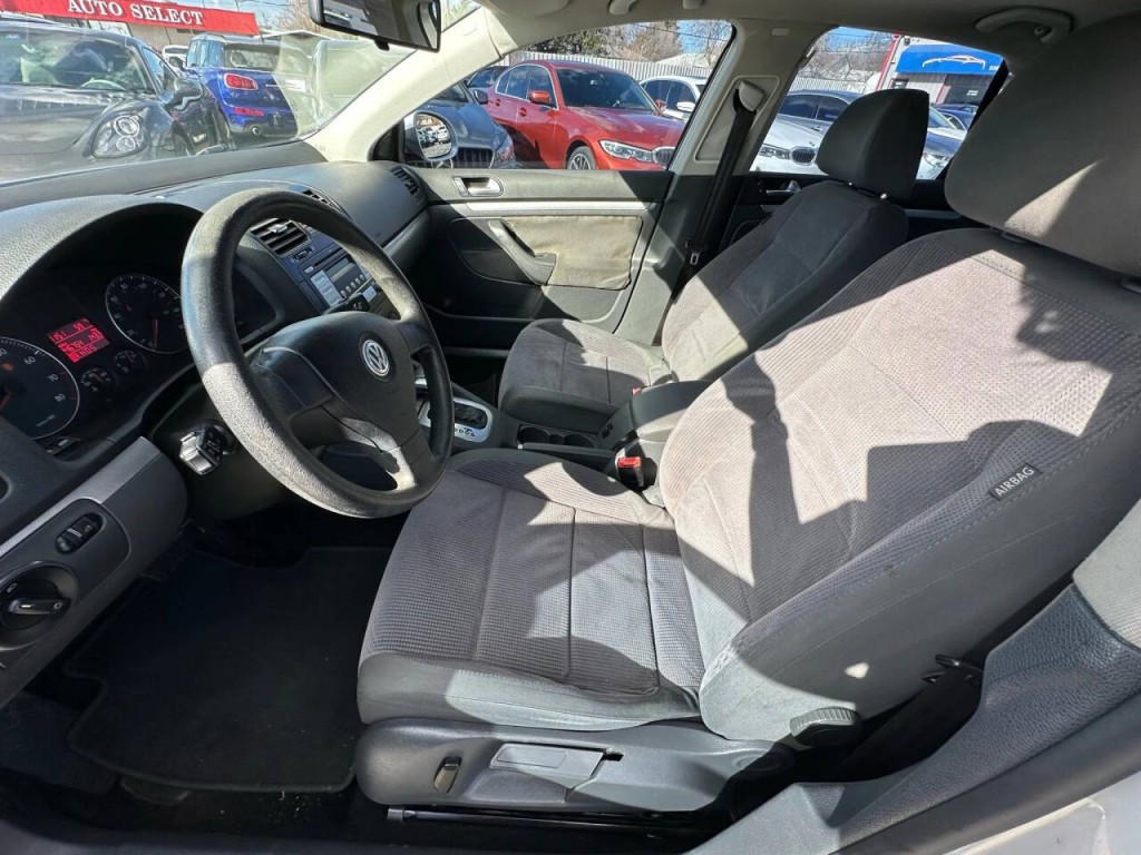 2008 Volkswagen Jetta Image 10