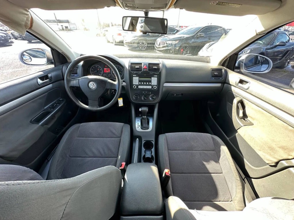 2008 Volkswagen Jetta Image 11