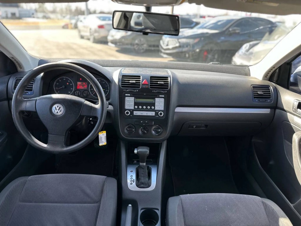 2008 Volkswagen Jetta Image 12