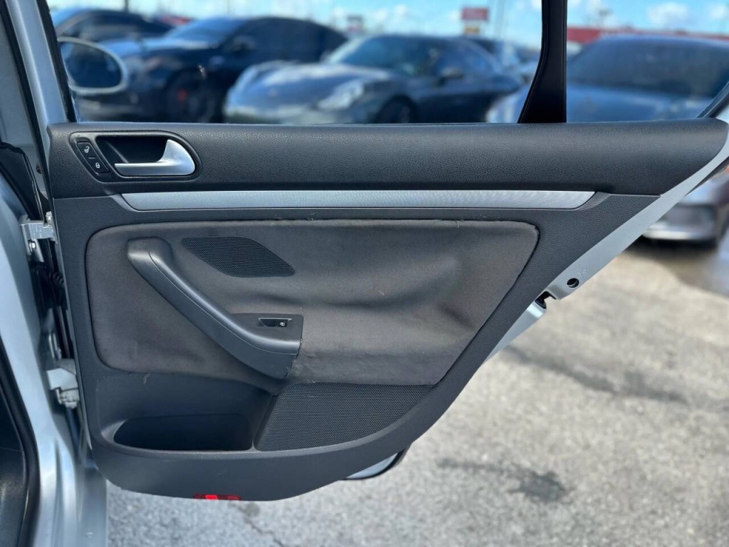 2008 Volkswagen Jetta Image 21