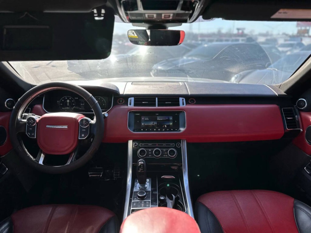2017 Land Rover Range Rover Sport Image 12