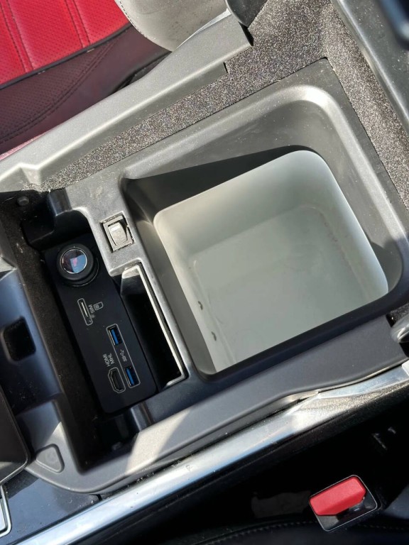 2017 Land Rover Range Rover Sport Image 41