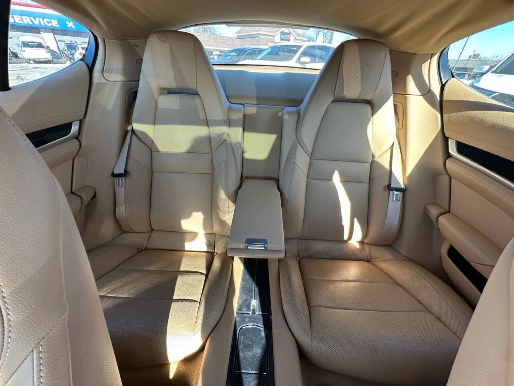 2010 Porsche Panamera Image 16