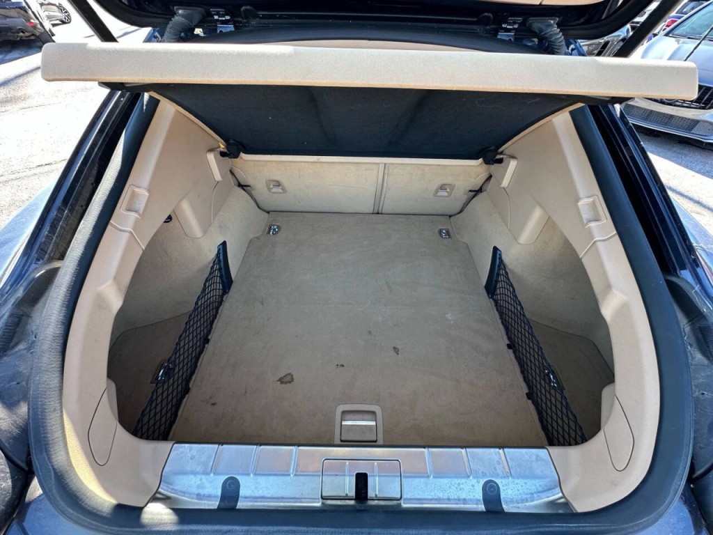 2010 Porsche Panamera Image 18