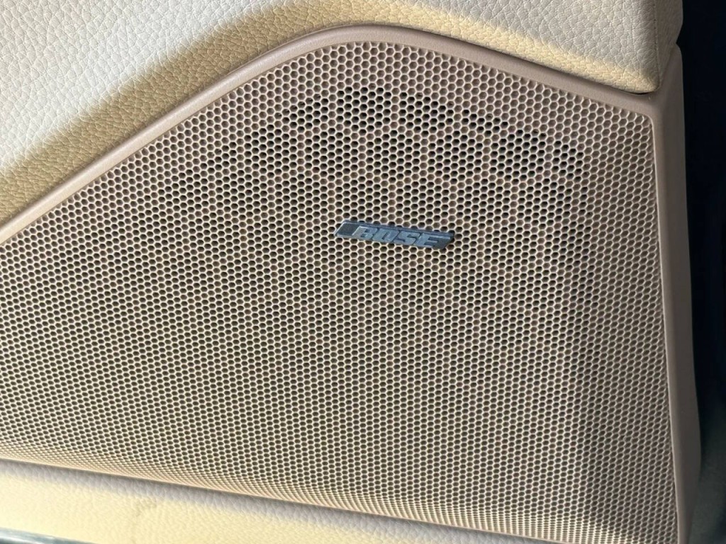 2010 Porsche Panamera Image 39