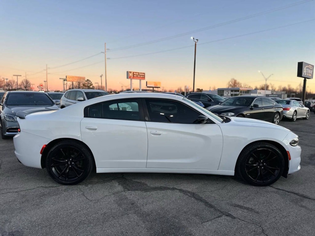 2018 Dodge Charger Image 5