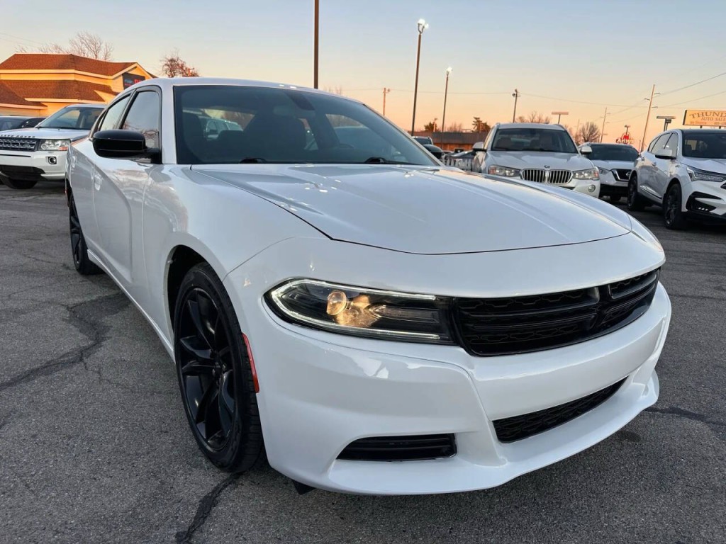 2018 Dodge Charger Image 30